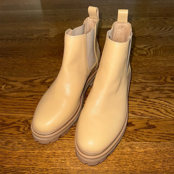 Madewell Leather Mariam Chelsea Boots Like New 8 - Picture 9 of 9